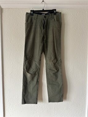 Men's Off The Grid Taper Fit Work Pants